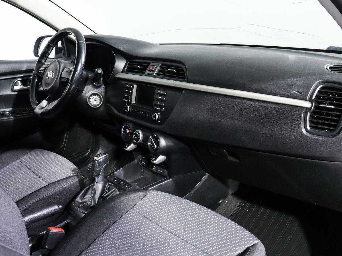 Киа Рио б/у, 2017, Механическая. Фото: #8