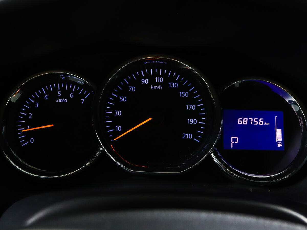 Рено Логан б/у, 2017, Автоматическая. Фото: #10