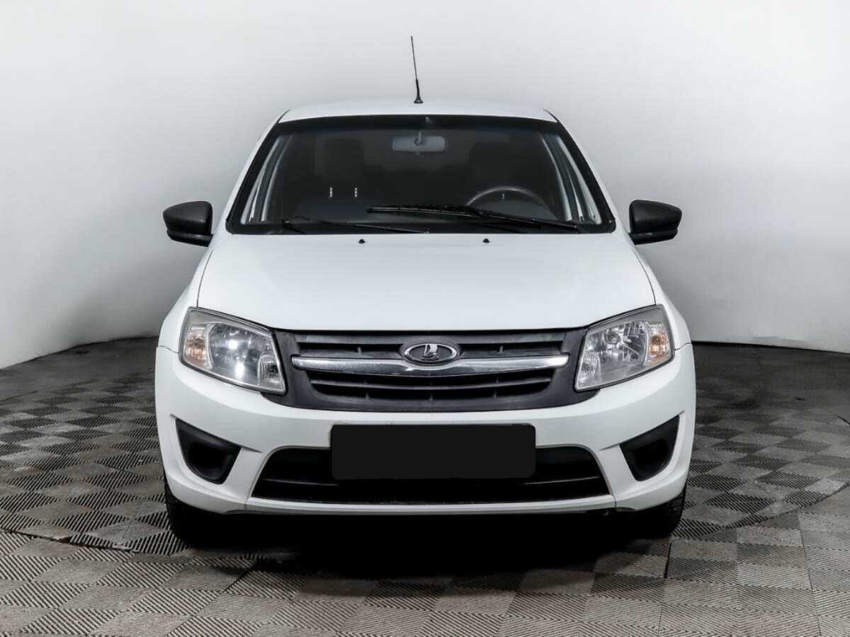 Лада (ВАЗ) Гранта б/у, 2015, Роботизированная. Фото: #1