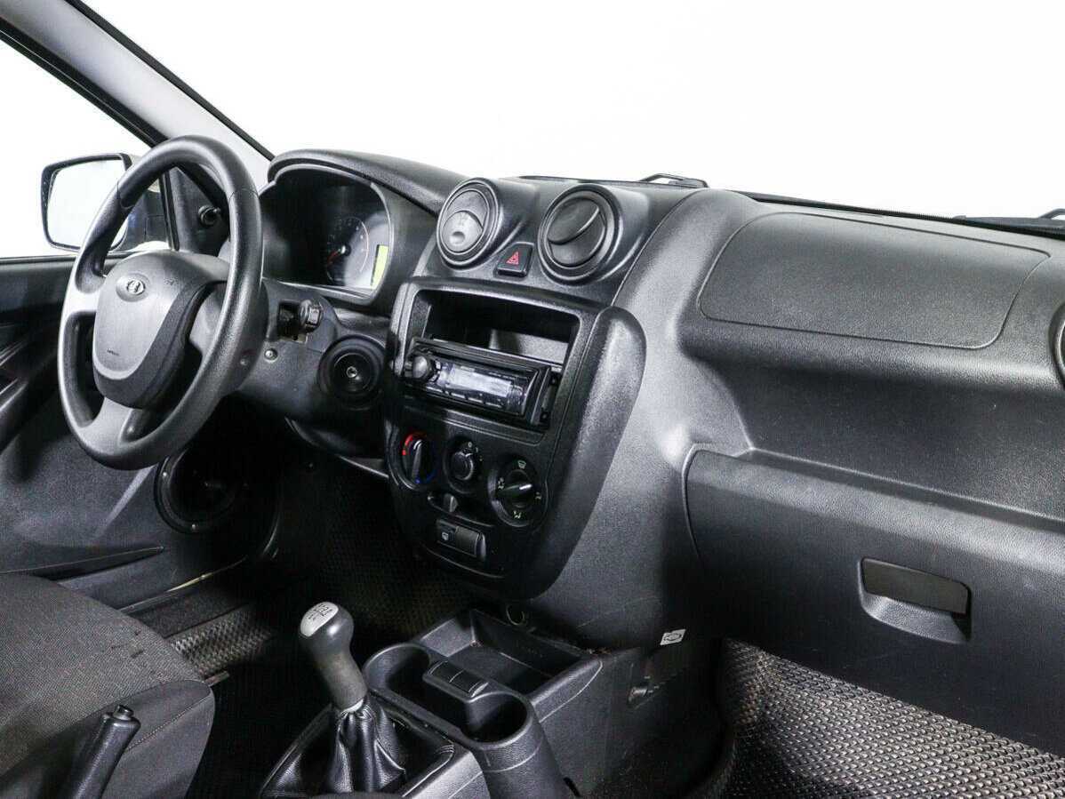 Лада (ВАЗ) Гранта б/у, 2013, Механическая. Фото: #6