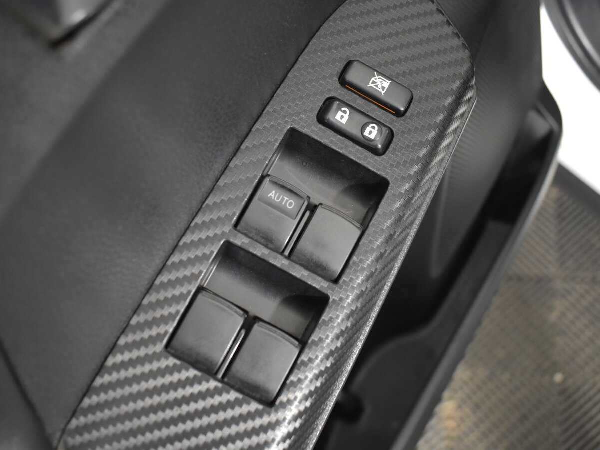 Тойота Рав4 б/у, 2015, Механическая. Фото: #7