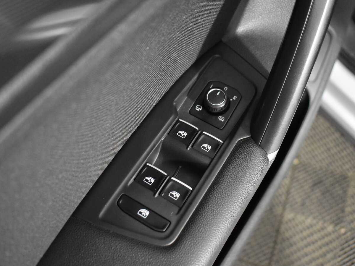 Фольксваген Тигуан б/у, 2017, Роботизированная. Фото: #7