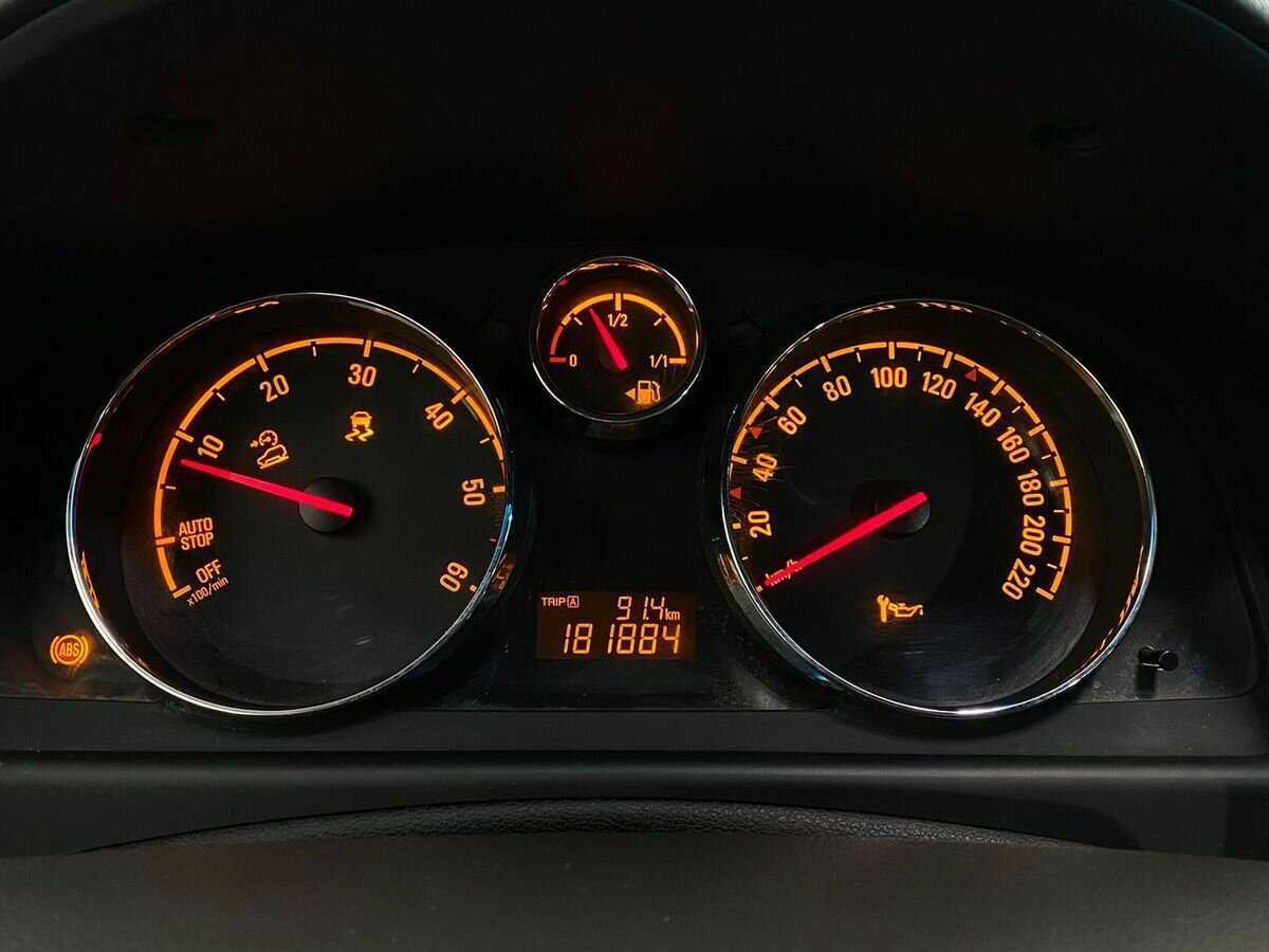 Опель Антара б/у, 2013, Механическая. Фото: #12