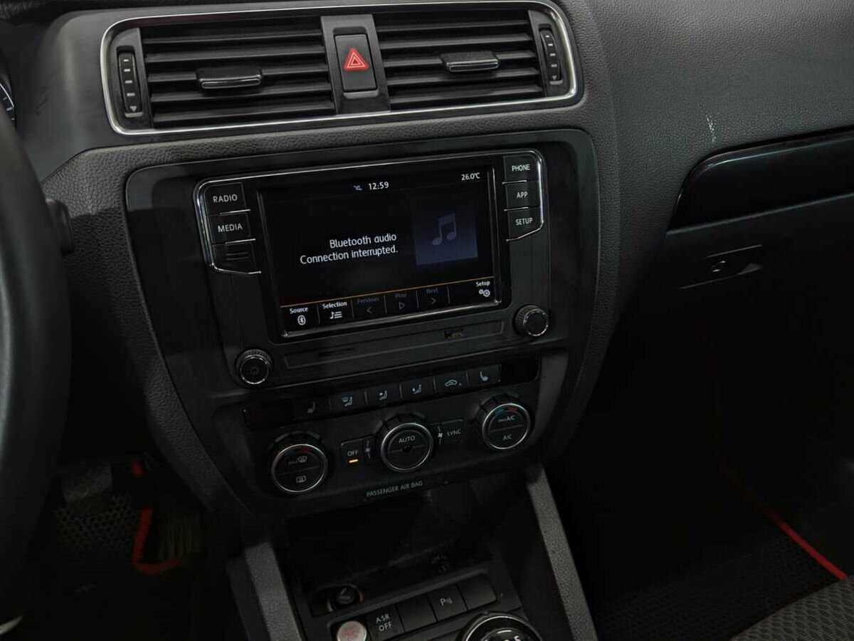 Фольксваген Джетта б/у, 2012, Механическая. Фото: #11