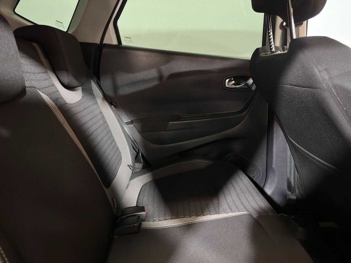 Рено Каптюр б/у, 2017, Автоматическая. Фото: #8