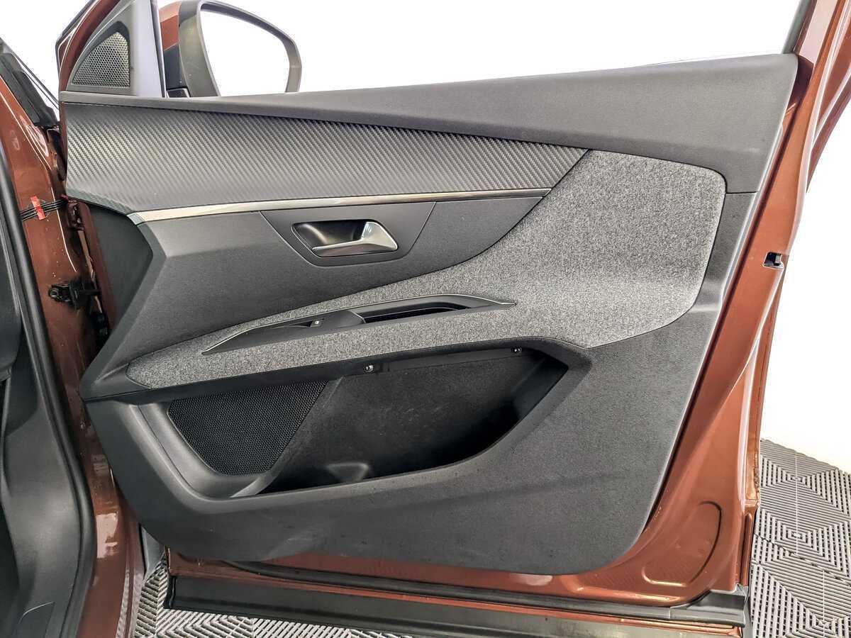 Пежо 3008 б/у, 2017, Автоматическая. Фото: #19