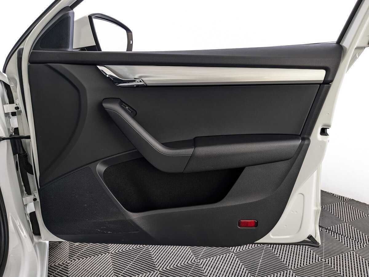 Шкода Октавия б/у, 2019, Механическая. Фото: #19