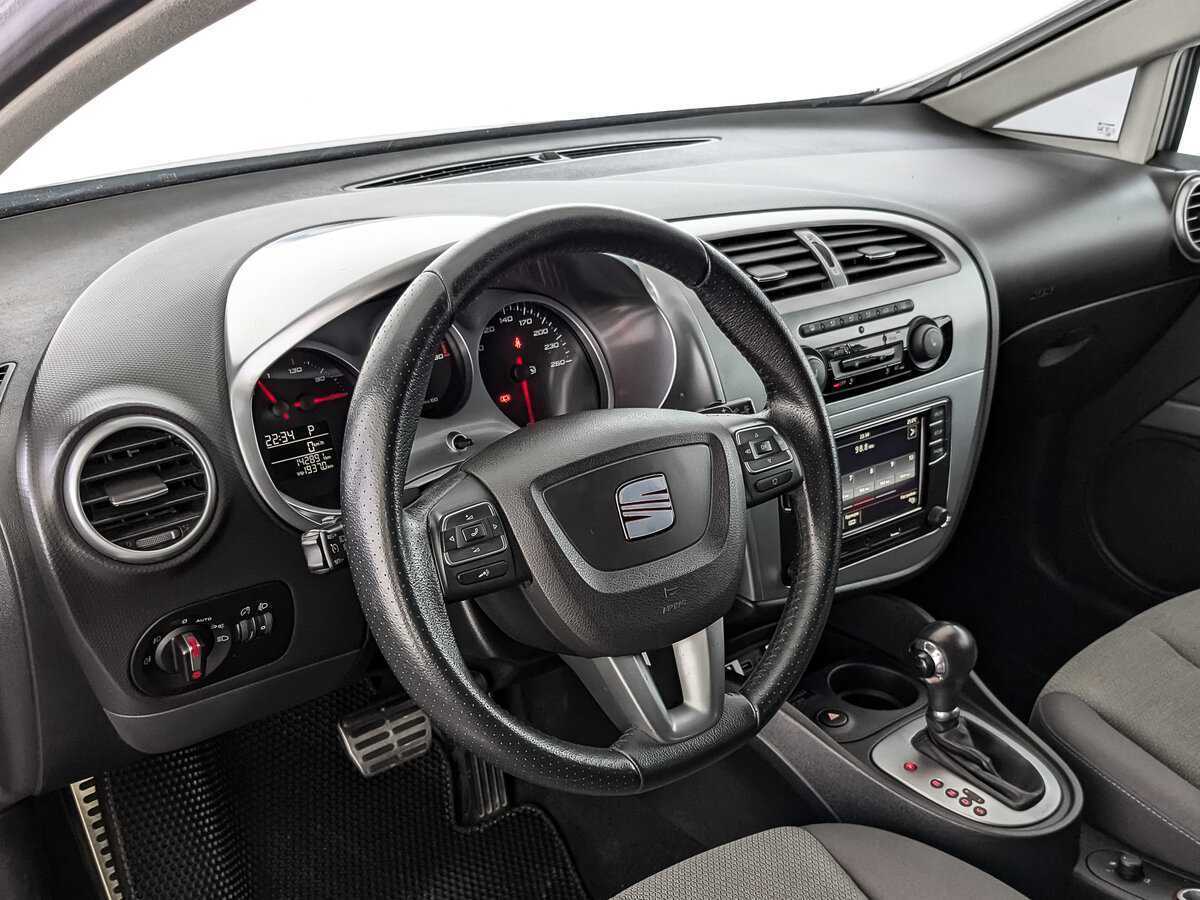 Сеат Леон б/у, 2012, Роботизированная. Фото: #10