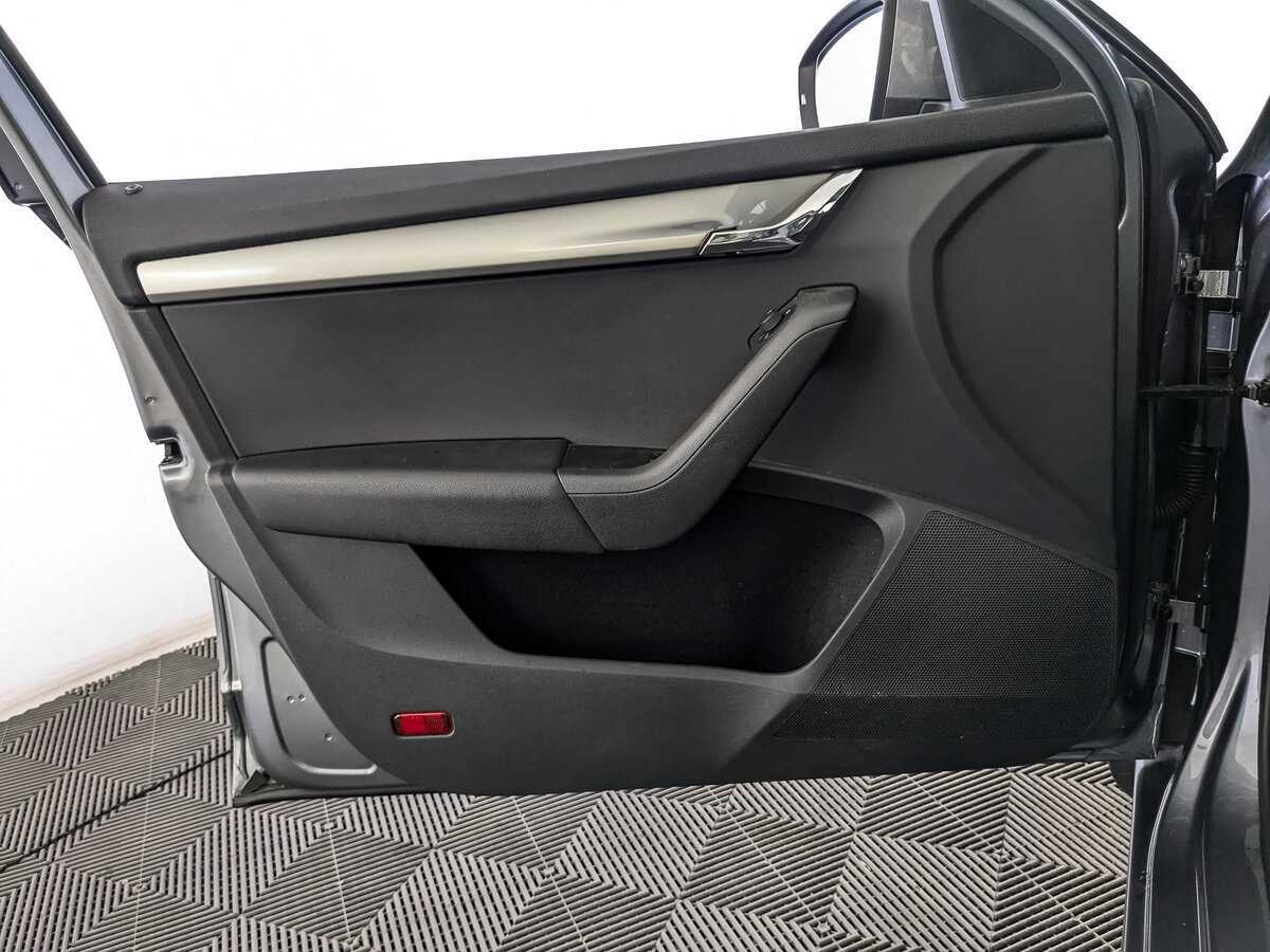 Шкода Октавия б/у, 2015, Механическая. Фото: #14