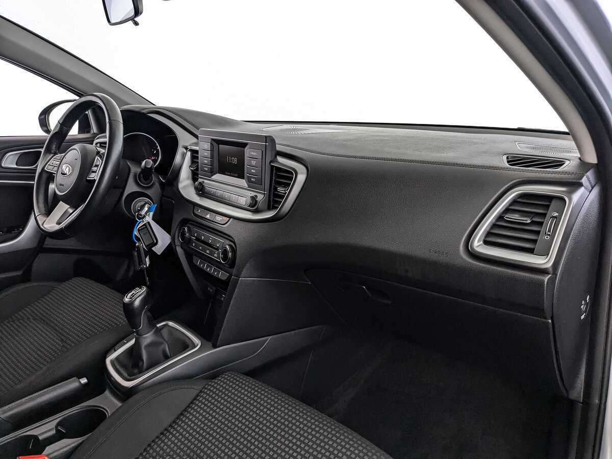 Киа Сид б/у, 2020, Механическая. Фото: #8