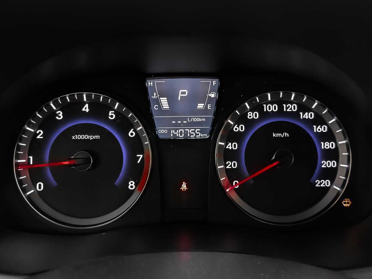 Хендай Солярис б/у, 2013, Автоматическая. Фото: #11