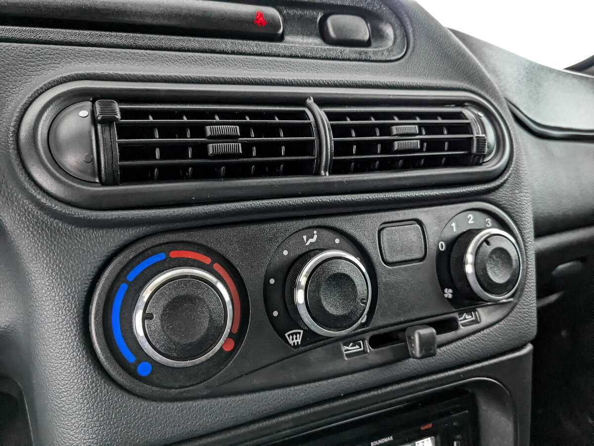 Лада (ВАЗ) Нива б/у, 2023, Механическая. Фото: #15