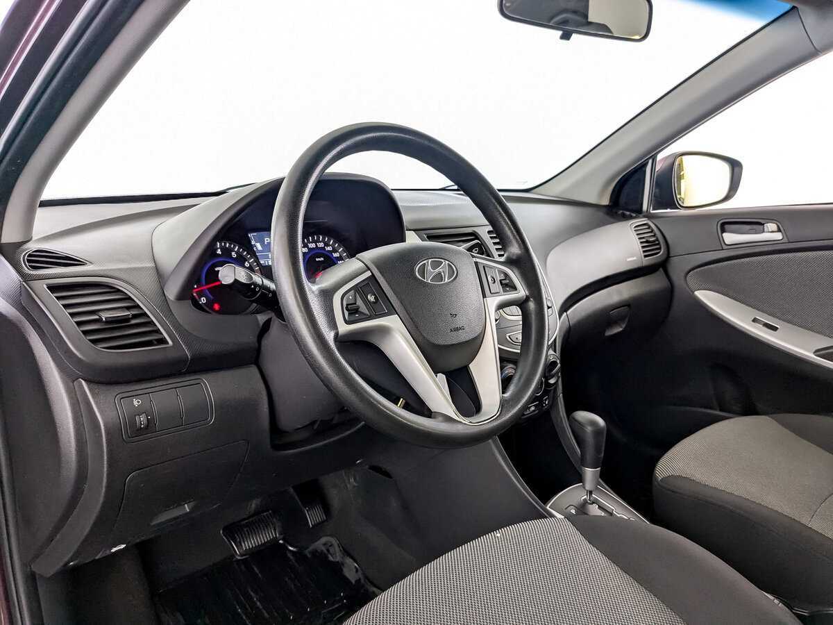 Хендай Солярис б/у, 2012, Автоматическая. Фото: #13