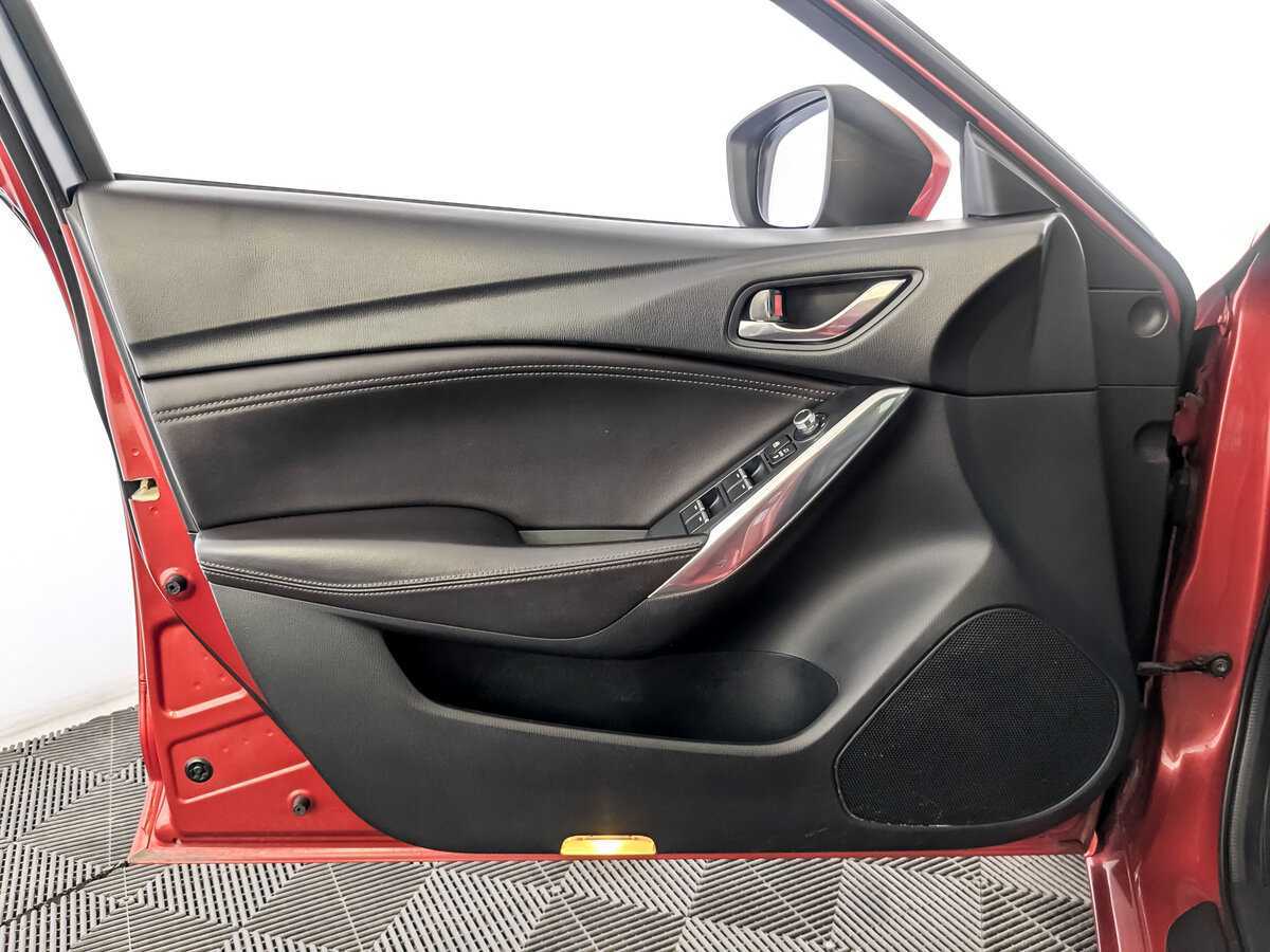 Мазда 6 б/у, 2017, Автоматическая. Фото: #14