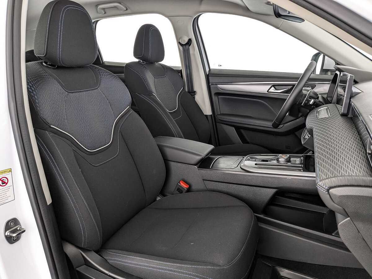 Хавал Джолион б/у, 2023, Роботизированная. Фото: #18