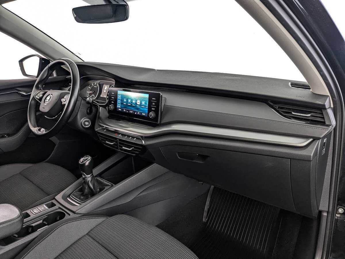 Шкода Октавия б/у, 2021, Механическая. Фото: #8