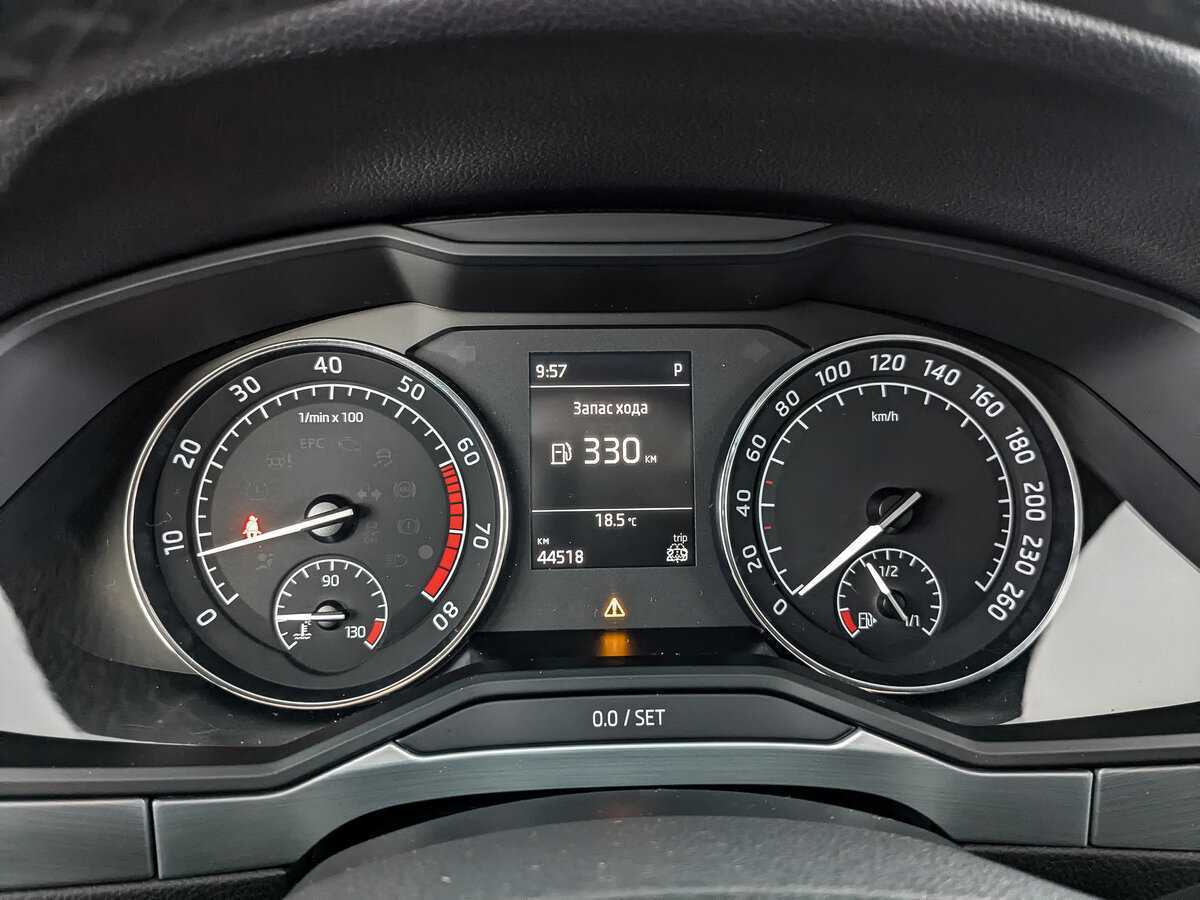 Шкода Суперб б/у, 2019, Роботизированная. Фото: #11