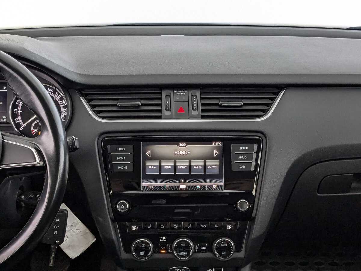 Шкода Октавия б/у, 2020, Роботизированная. Фото: #12