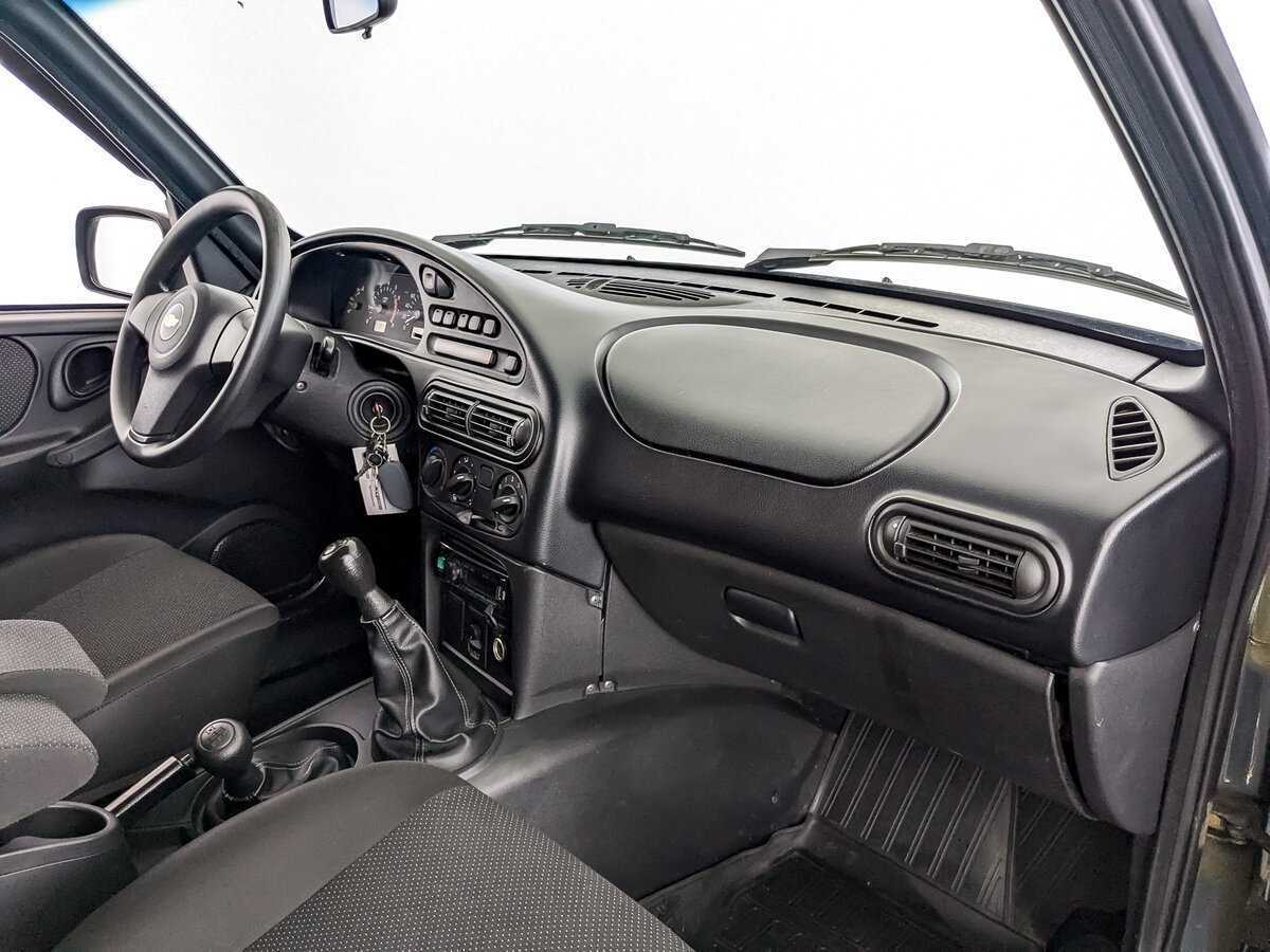 Шевроле Нива б/у, 2017, Механическая. Фото: #8