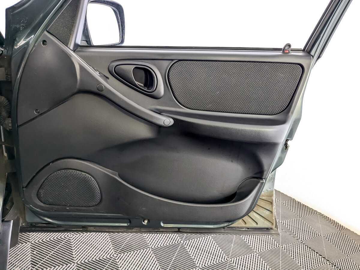 Шевроле Нива б/у, 2017, Механическая. Фото: #19