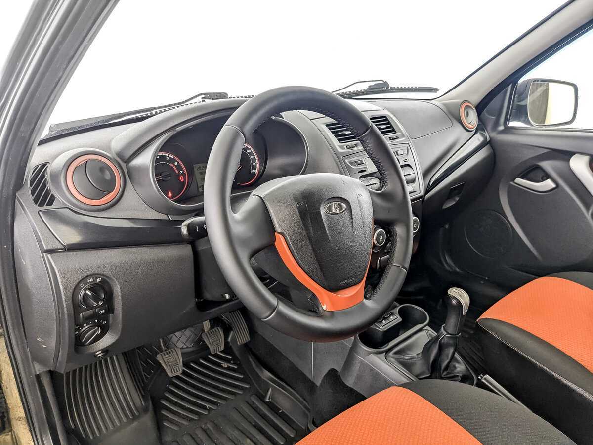 Лада (ВАЗ) Калина б/у, 2017, Механическая. Фото: #13