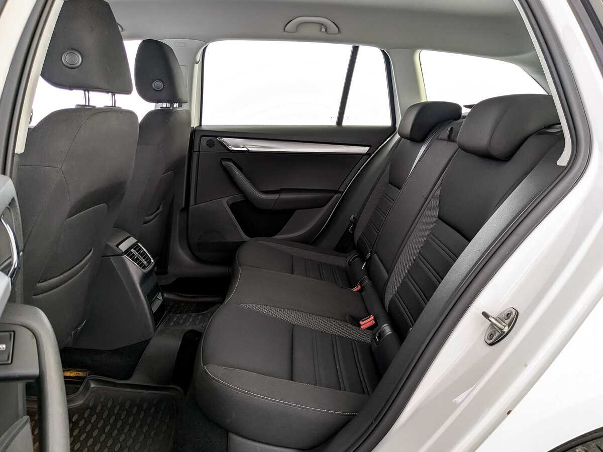 Шкода Октавия б/у, 2017, Механическая. Фото: #9