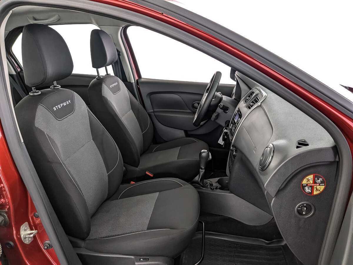 Рено Логан б/у, 2019, Автоматическая. Фото: #18