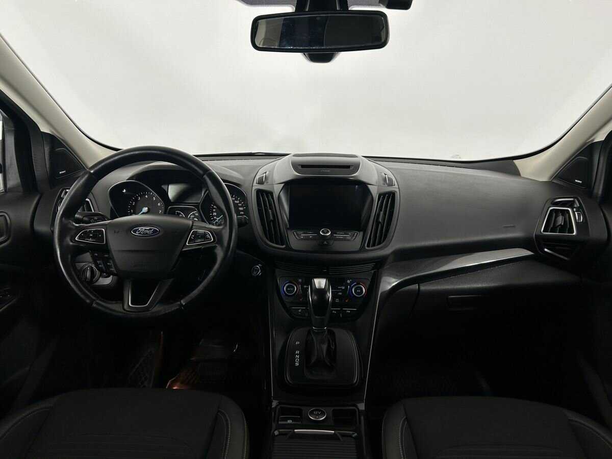 Форд Куга б/у, 2018, Автоматическая. Фото: #4