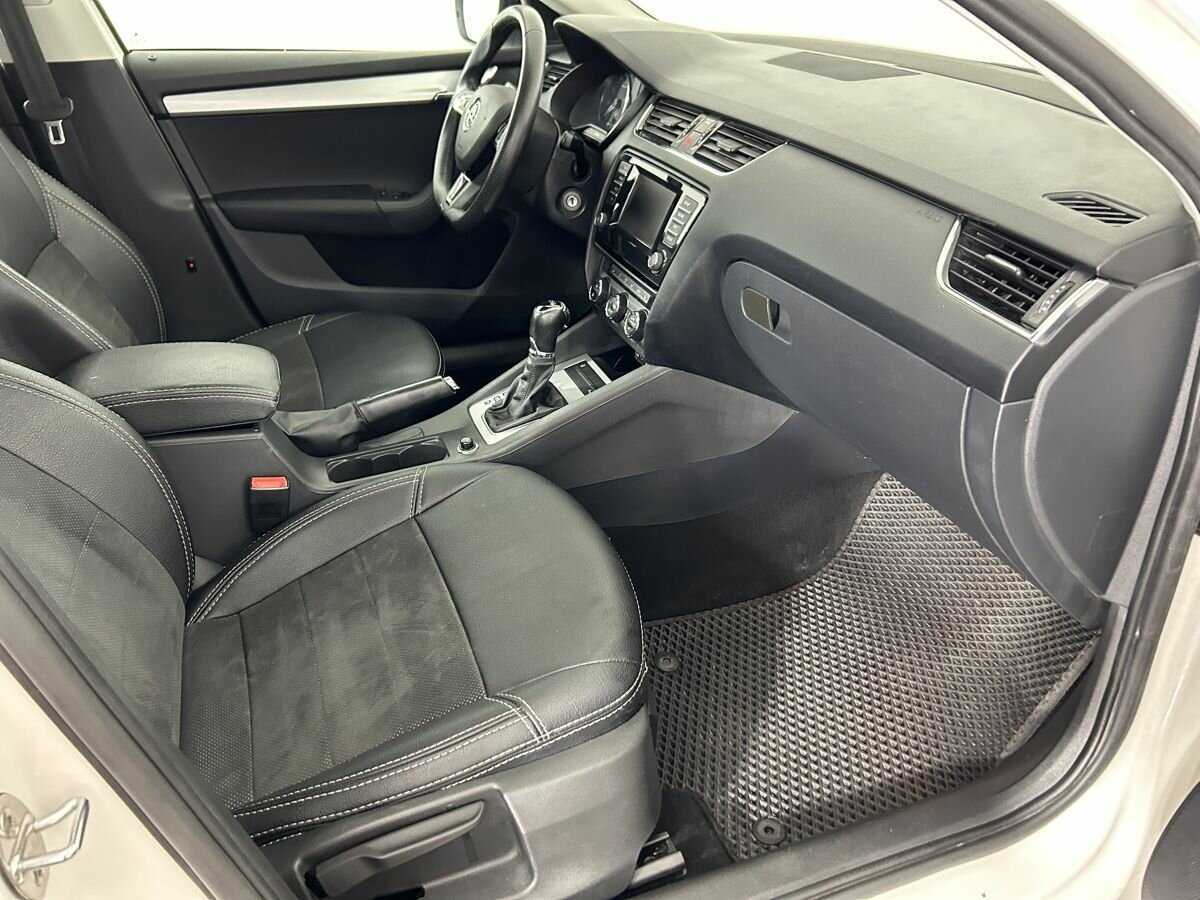 Шкода Октавия б/у, 2014, Роботизированная. Фото: #13