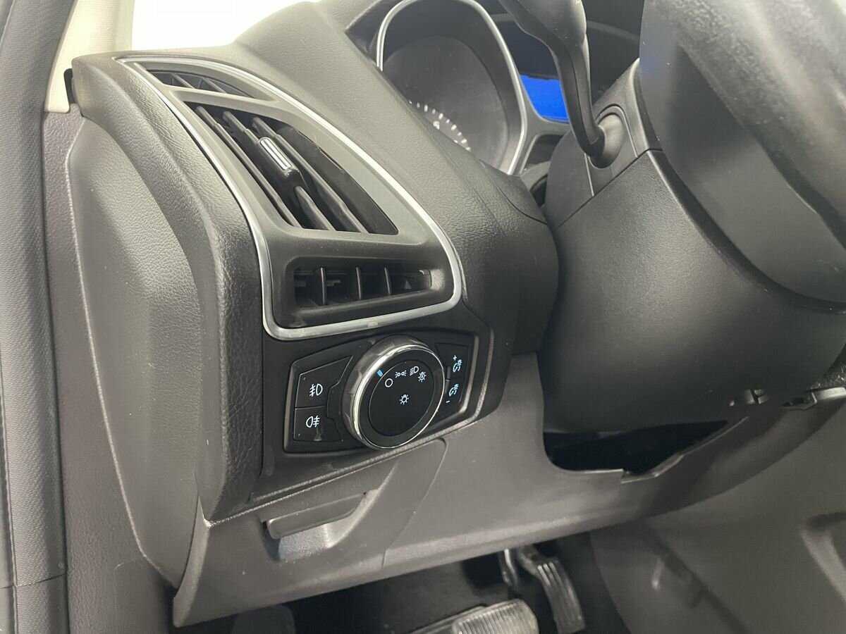 Форд Фокус б/у, 2013, Роботизированная. Фото: #8