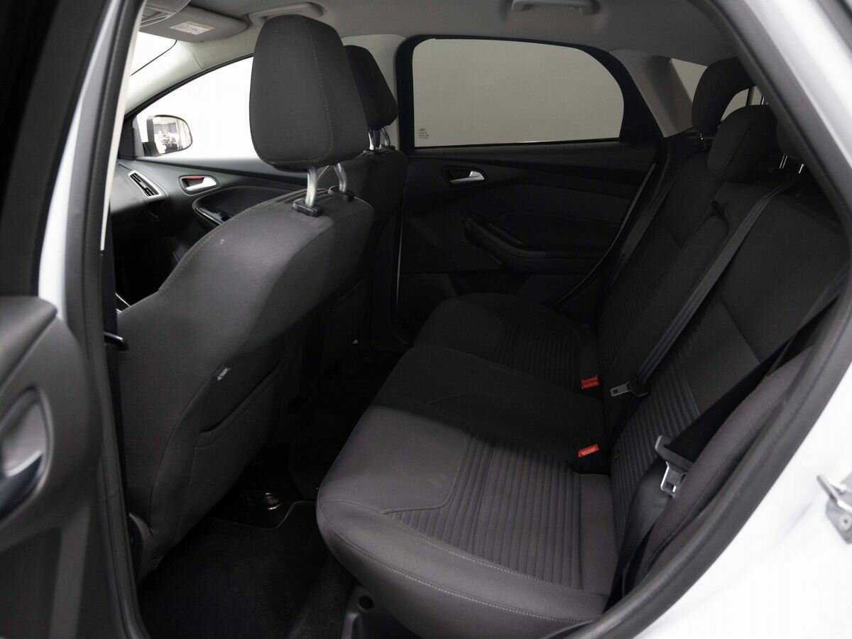 Форд Фокус б/у, 2016, Автоматическая. Фото: #8