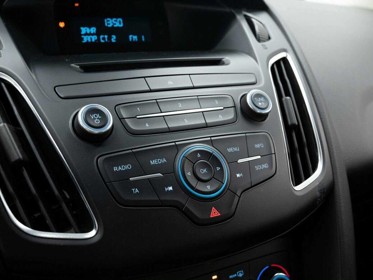 Форд Фокус б/у, 2016, Роботизированная. Фото: #19