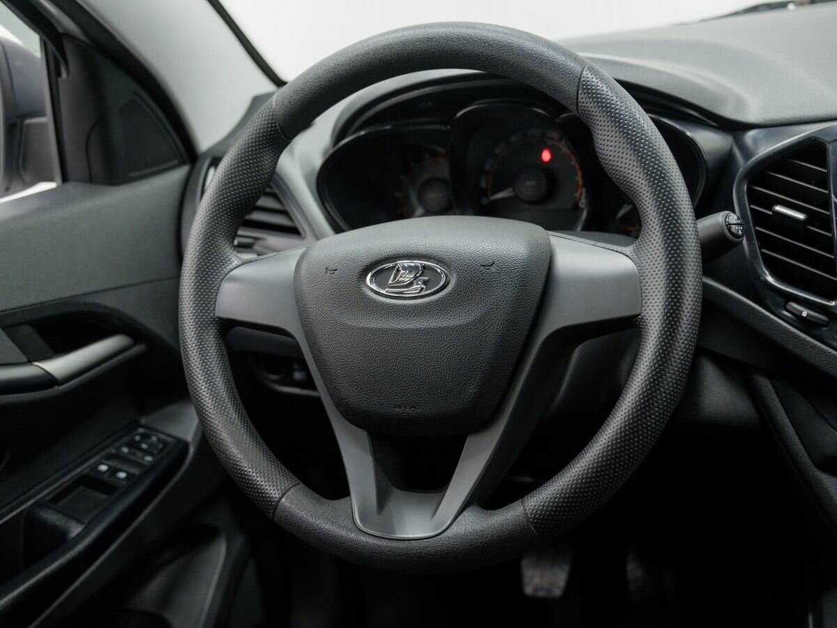 Лада (ВАЗ) Веста б/у, 2019, Механическая. Фото: #10