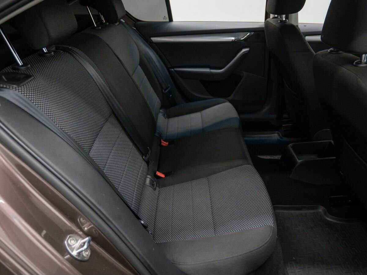 Шкода Октавия б/у, 2013, Механическая. Фото: #8