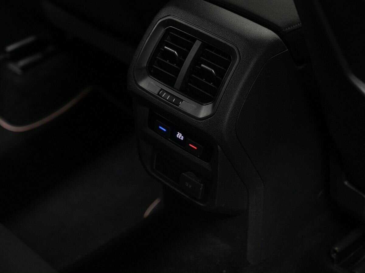 Фольксваген Тигуан б/у, 2018, Роботизированная. Фото: #9