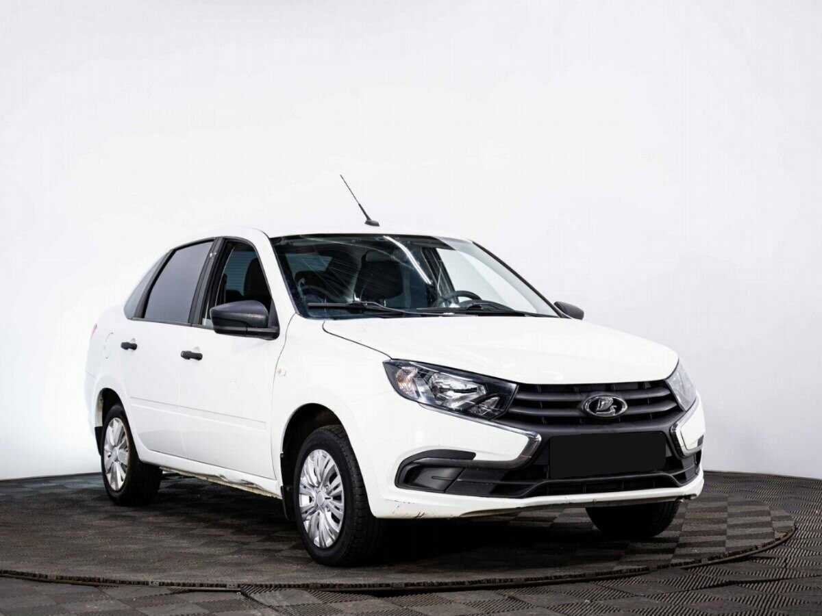 Лада (ВАЗ) Гранта б/у, 2020, Механическая. Фото: #2