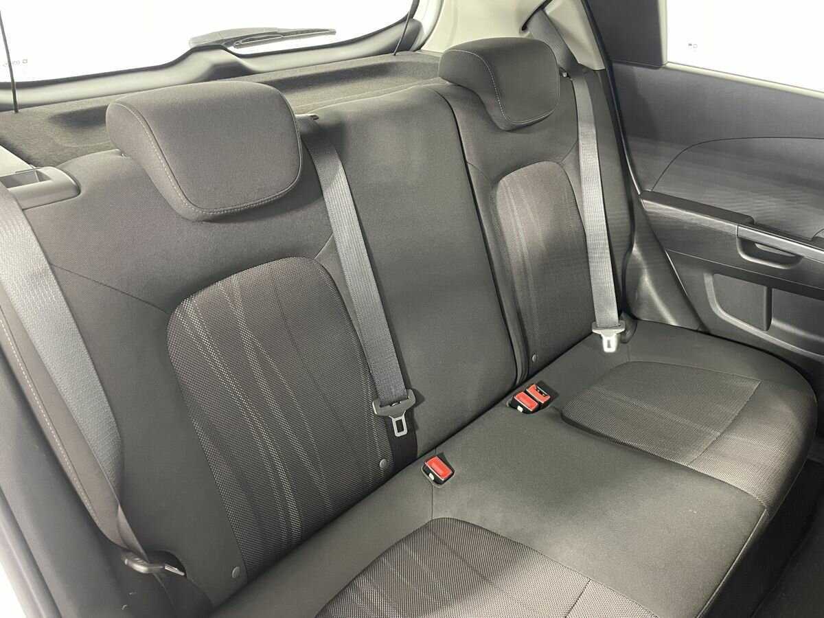 Шевроле Авео б/у, 2014, Автоматическая. Фото: #13