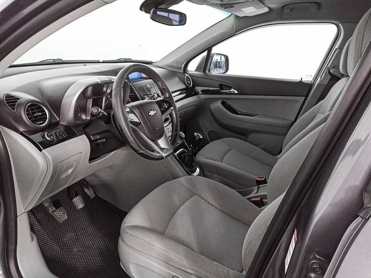 Шевроле Орландо б/у, 2013, Механическая. Фото: #13