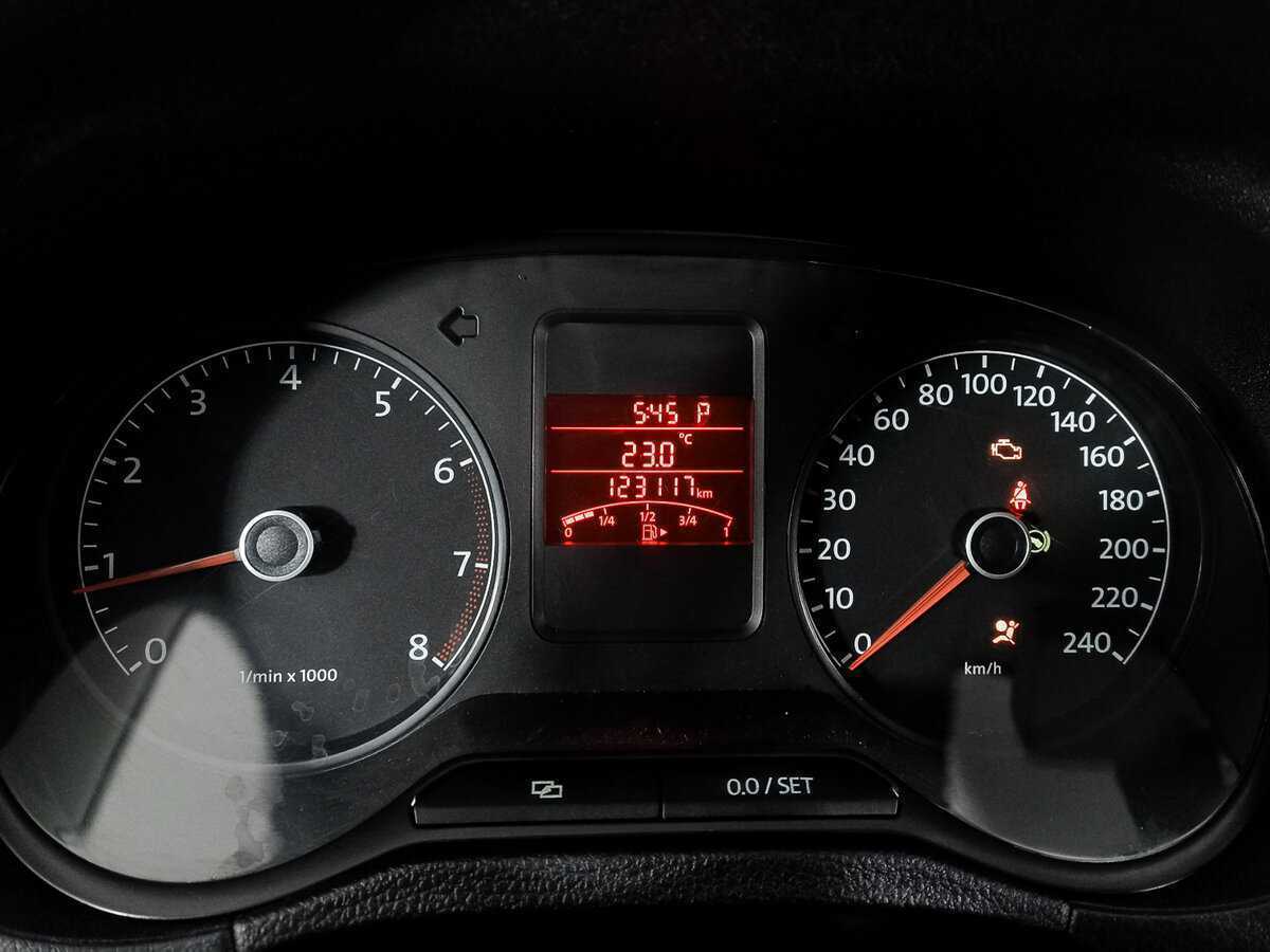 Фольксваген Поло б/у, 2014, Автоматическая. Фото: #8