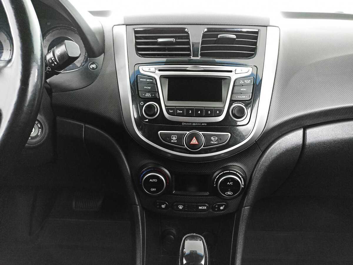 Хендай Солярис б/у, 2015, Автоматическая. Фото: #11