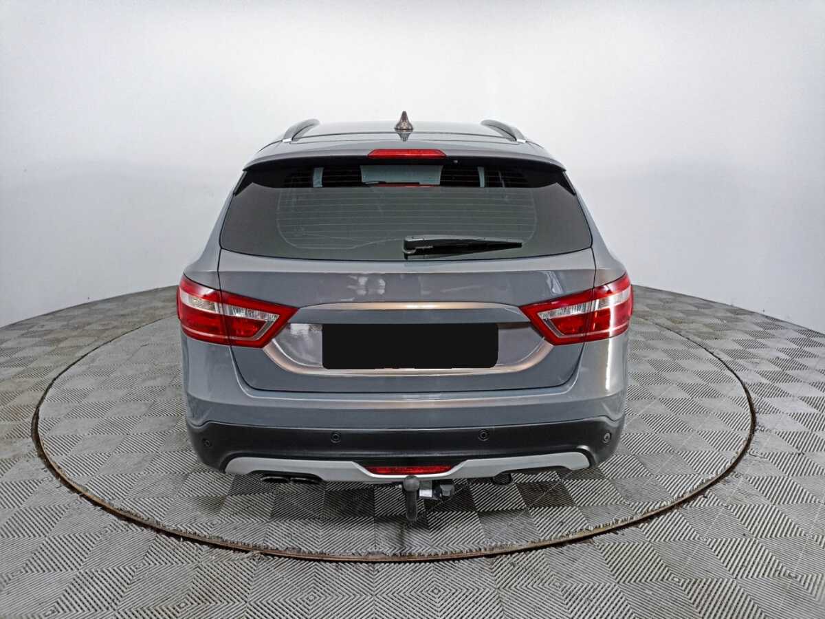 Лада (ВАЗ) Веста б/у, 2017, Механическая. Фото: #5