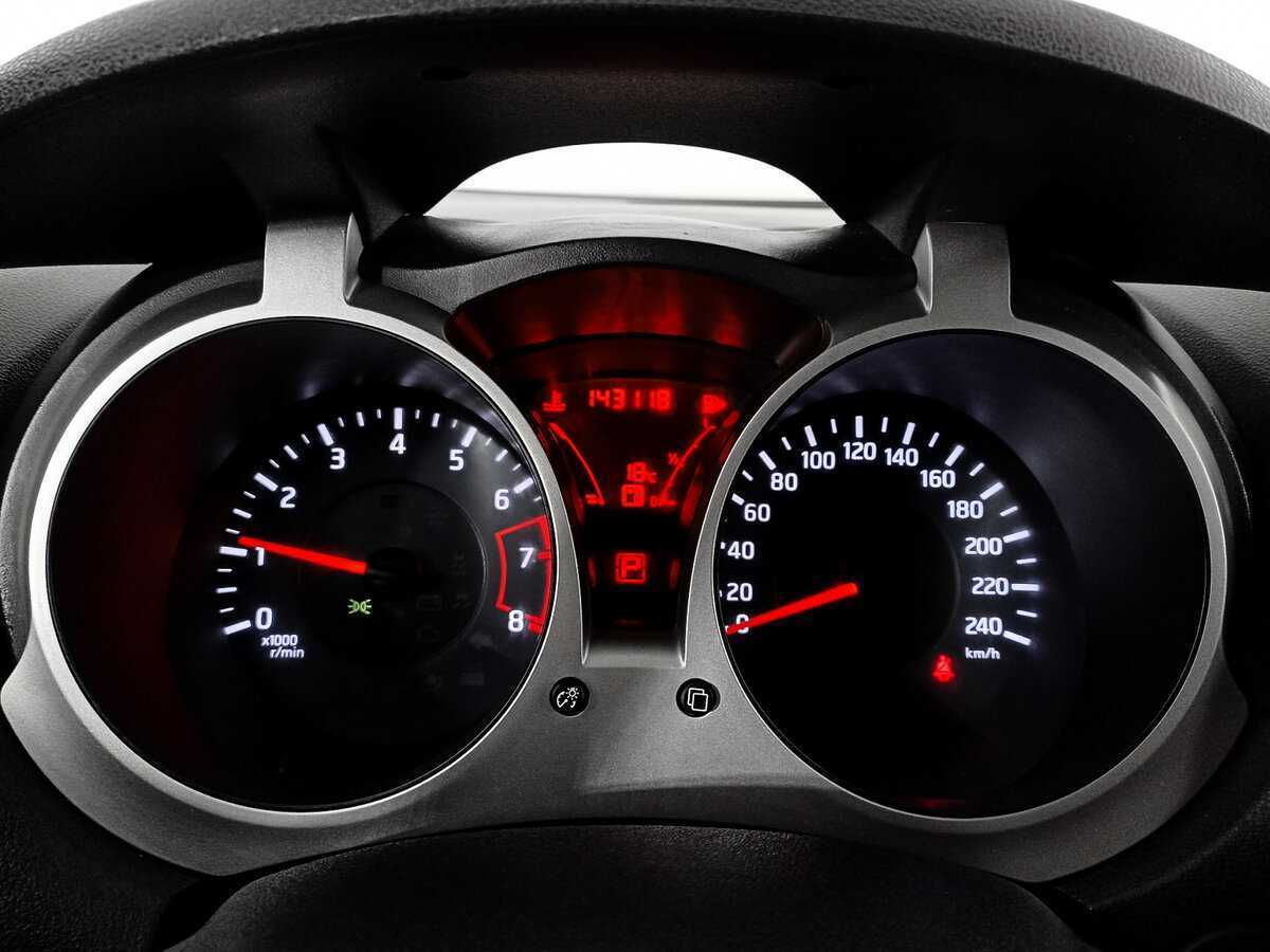 Ниссан Жук б/у, 2013, Вариатор. Фото: #8