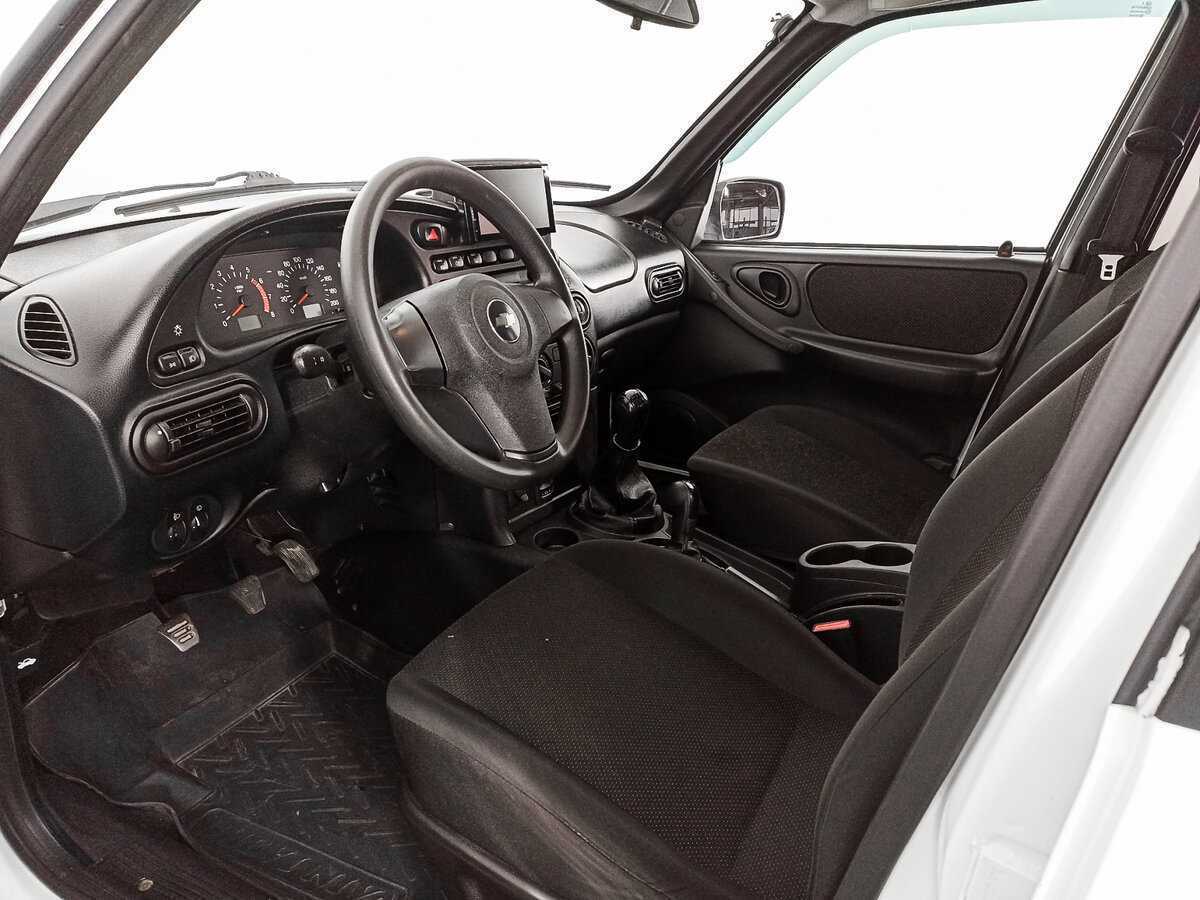 Шевроле Нива б/у, 2015, Механическая. Фото: #11