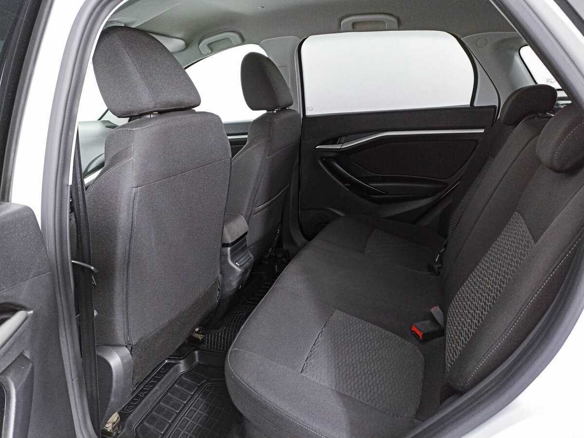 Лада (ВАЗ) Веста б/у, 2021, Механическая. Фото: #9