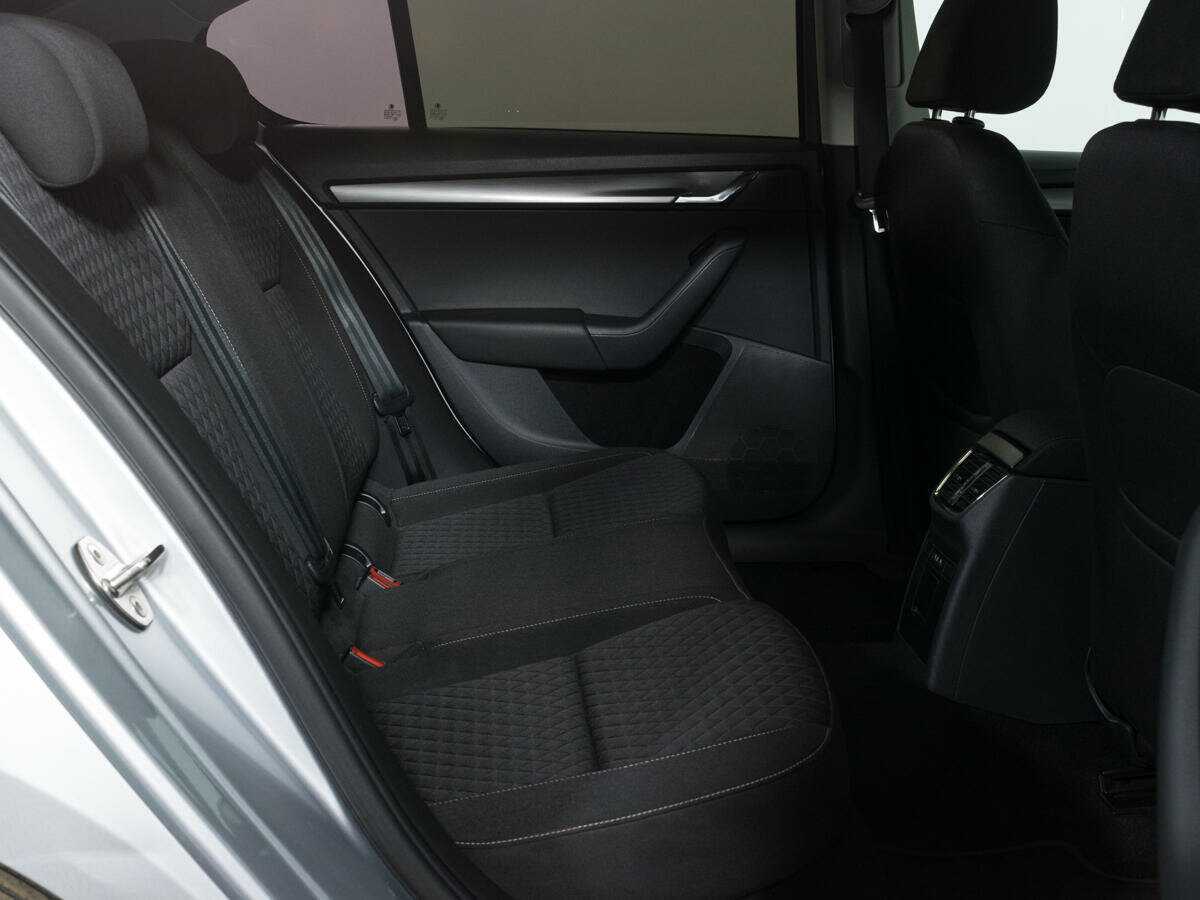 Шкода Октавия б/у, 2017, Роботизированная. Фото: #8