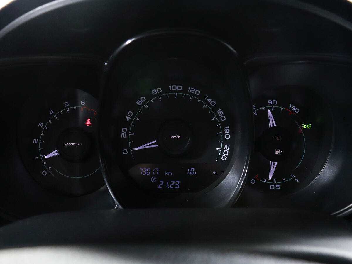 Лада (ВАЗ) Веста б/у, 2016, Механическая. Фото: #10