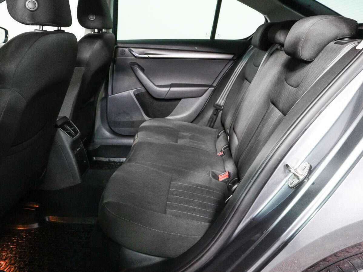 Шкода Октавия б/у, 2019, Роботизированная. Фото: #7