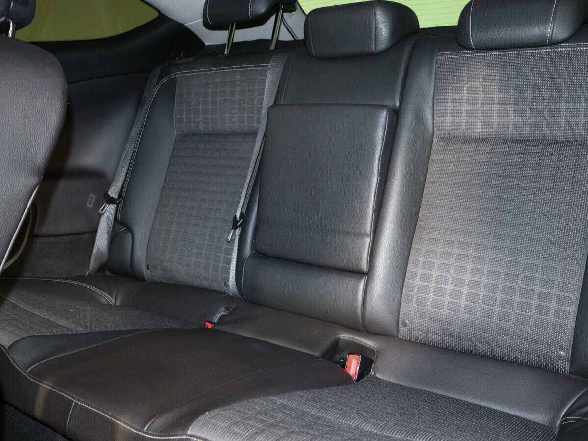 Опель Астра б/у, 2013, Механическая. Фото: #7