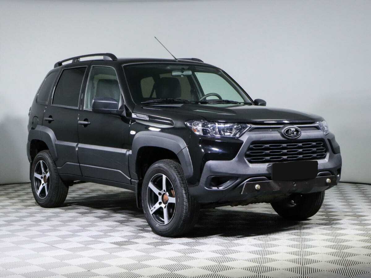 Лада (ВАЗ) Нива б/у, 2023, Механическая. Фото: #2