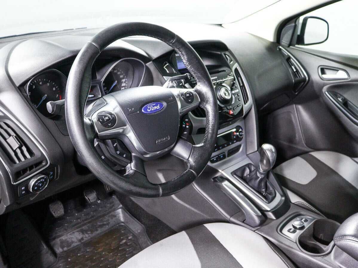 Форд Фокус б/у, 2013, Механическая. Фото: #11